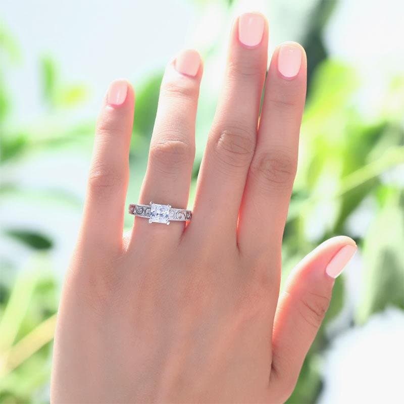 Vintage Style 1 Carat Created Diamond Ring