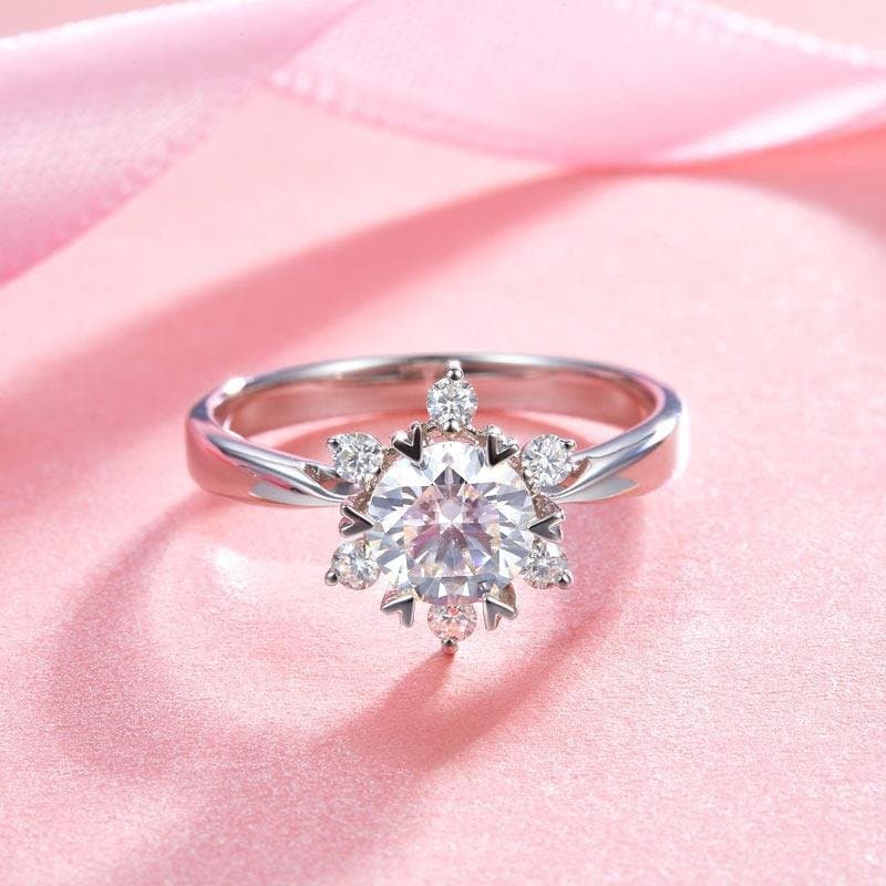 1 Carat Moissanite Diamond Flower Engagement Ring