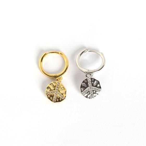 CZ Louts Leaf 925 Sterling Silver Leverback Earrings