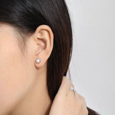 Irregular Freshwater Pearl 925 Sterling Silver Stud Earrings