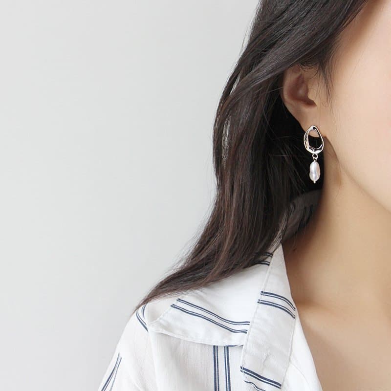 Unique Natural Pearl 925 Sterling Silver Dangling Earrings