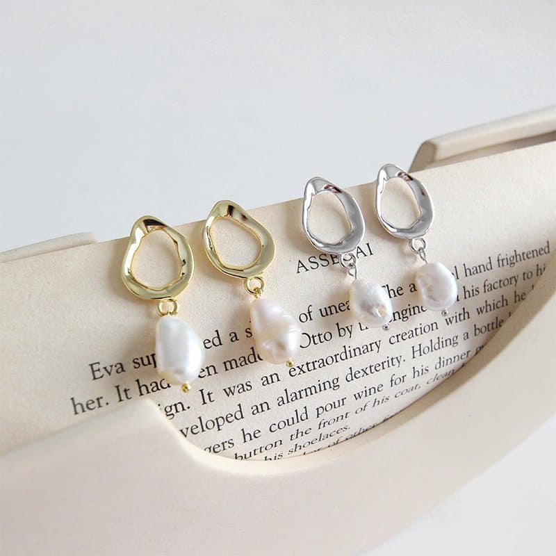 Unique Natural Pearl 925 Sterling Silver Dangling Earrings