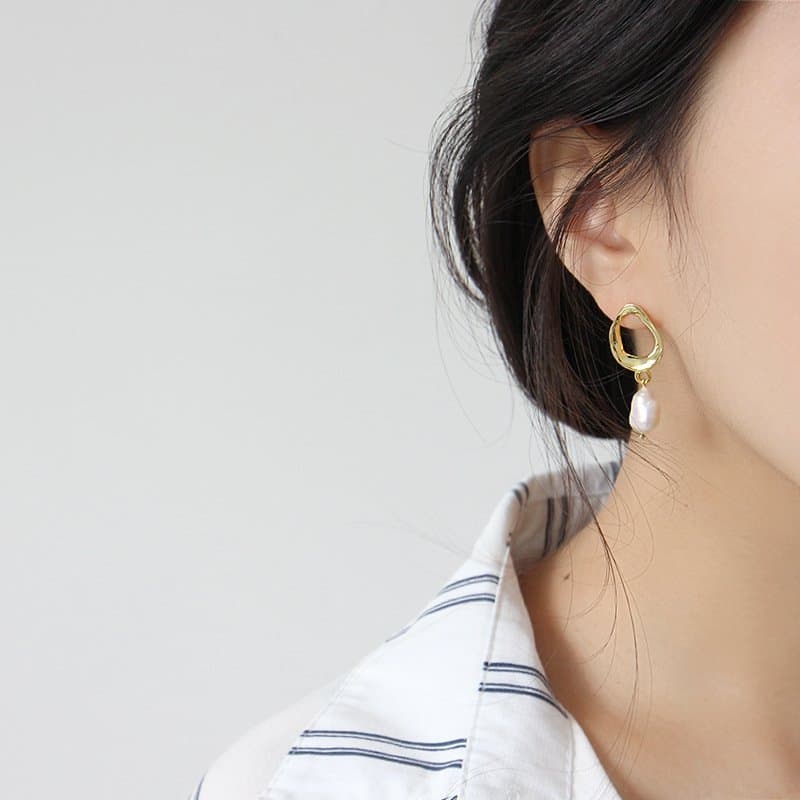 Unique Natural Pearl 925 Sterling Silver Dangling Earrings