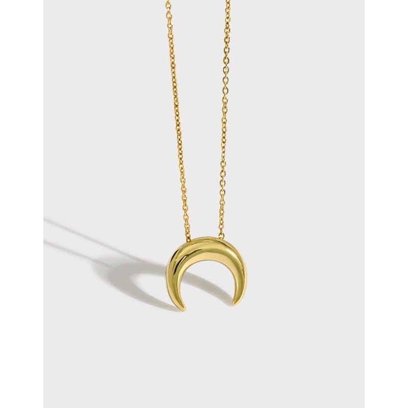 Crescent Moon 925 Sterling Silver Necklace