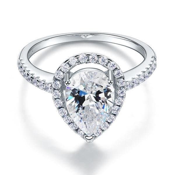 2 Ct Pear Cut Ring