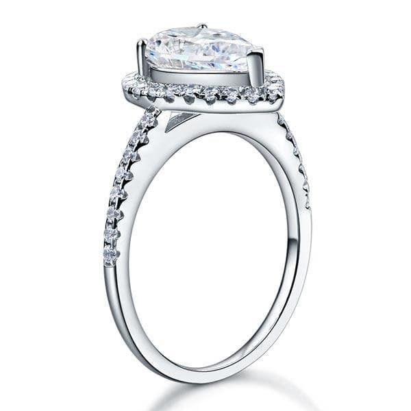 2 Ct Pear Cut Ring