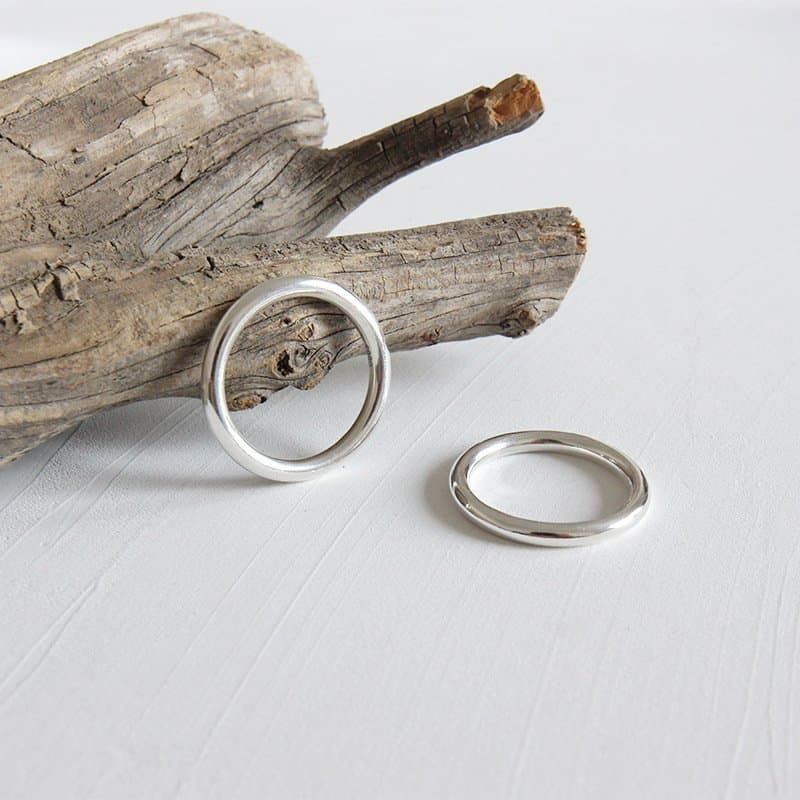 Round 925 Sterling Silver Ring