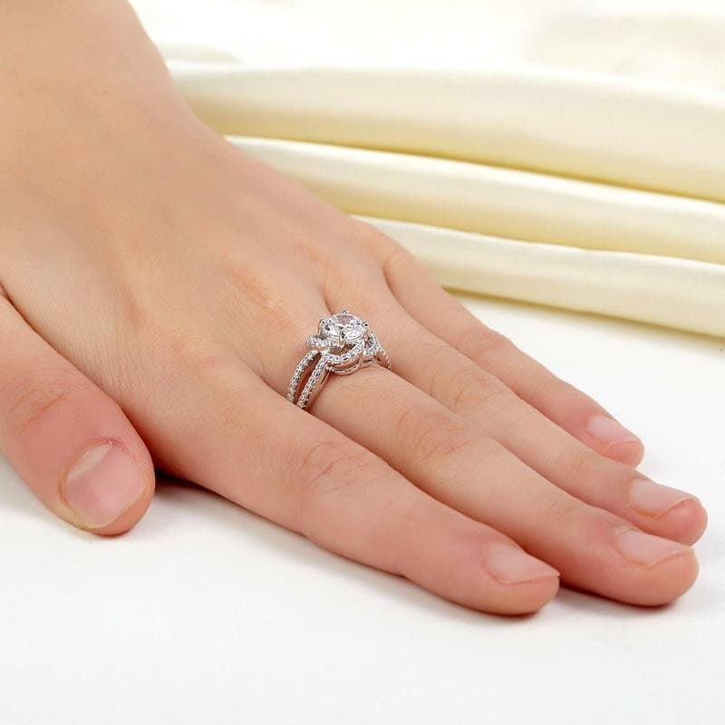 Floral 1 Ct Created Diamond Ring