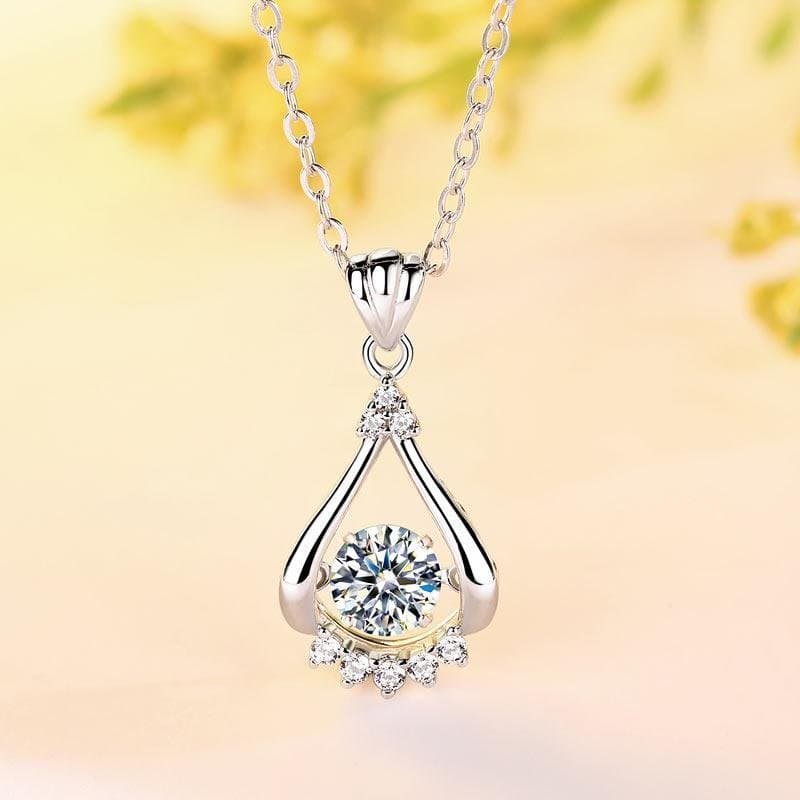 Dancing Stone 0.5 Carat Moissanite Diamond Necklace