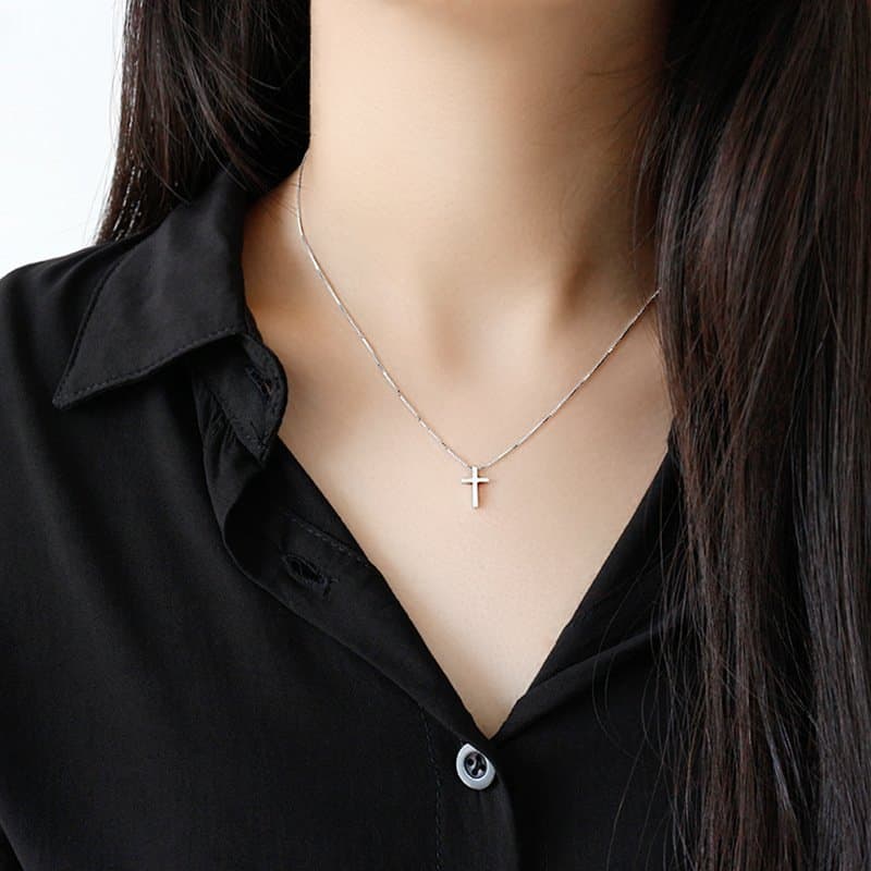 Classic Cross 925 Sterling Silver Necklace