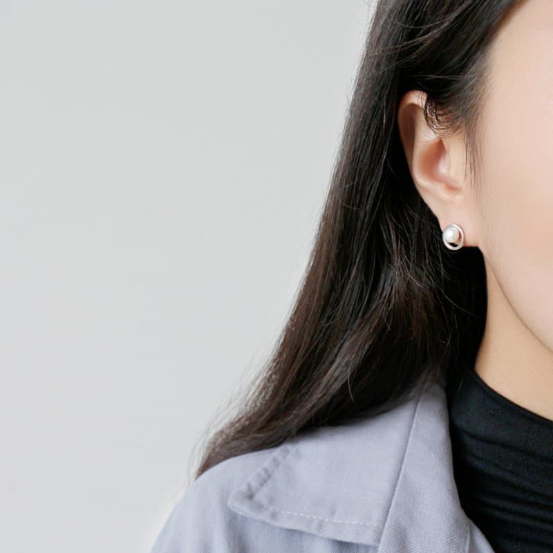 Geometric Hollow Circle Round Natural Pearl 925 Sterling Silver Stud Earrings