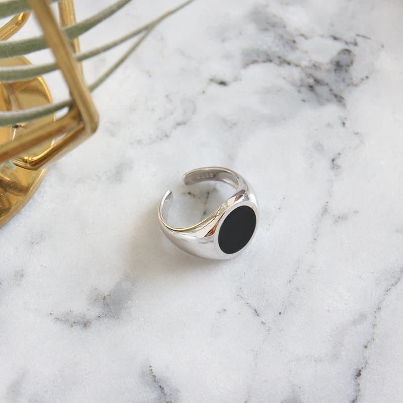 Geometric Round Black Epoxy 925 Sterling Silver Adjustable Ring