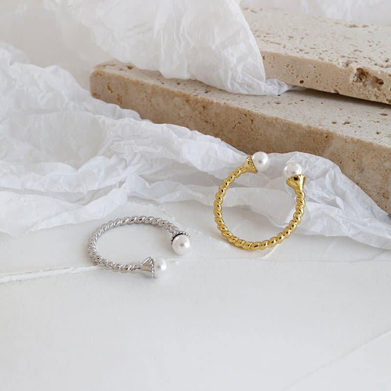 Twisted Two Shell Pearls 925 Sterling Silver Adjustable Ring