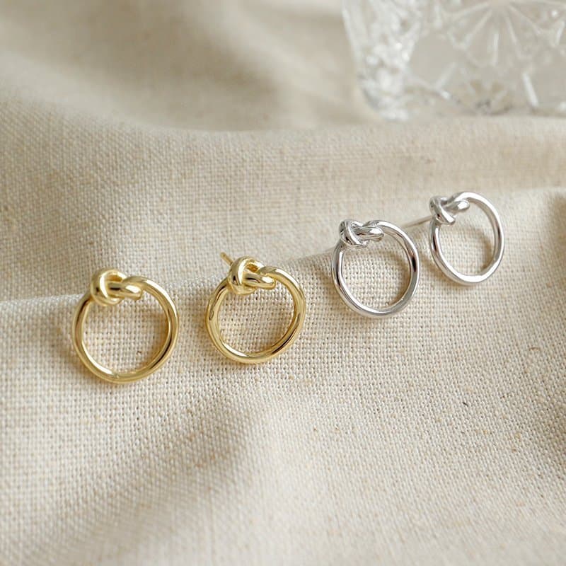 Knot Circle 925 Sterling Silver Stud Earrings