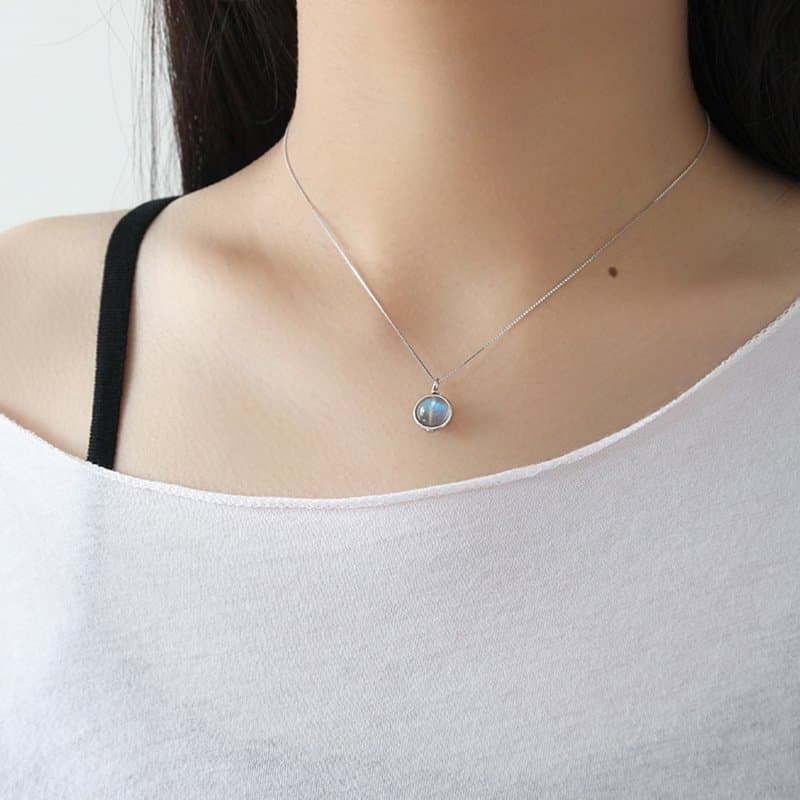 Round Natural Moonstone 925 Sterling Silver Necklace