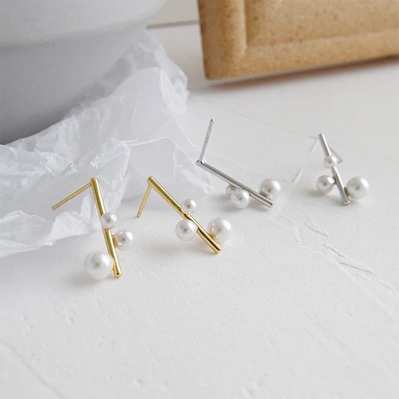 Shell Pearls Chandelie 925 Sterling Silver Stud Earrings