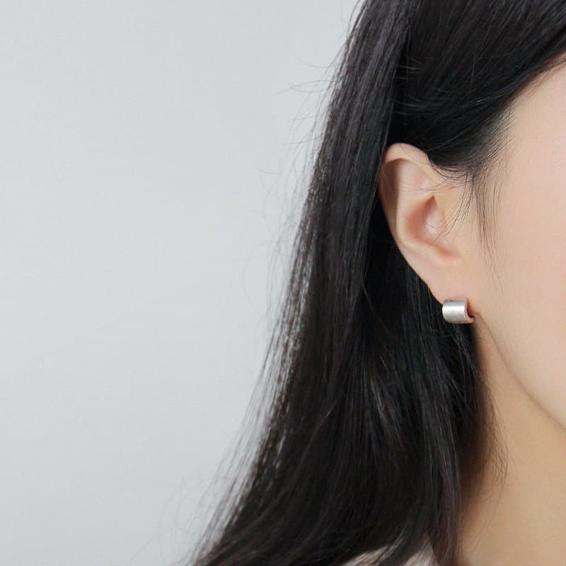 Geometric Smi Circle 925 Sterling Silver Stud Earrings