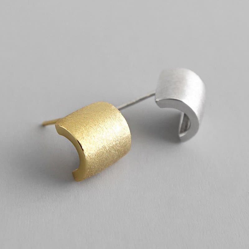 Geometric Smi Circle 925 Sterling Silver Stud Earrings