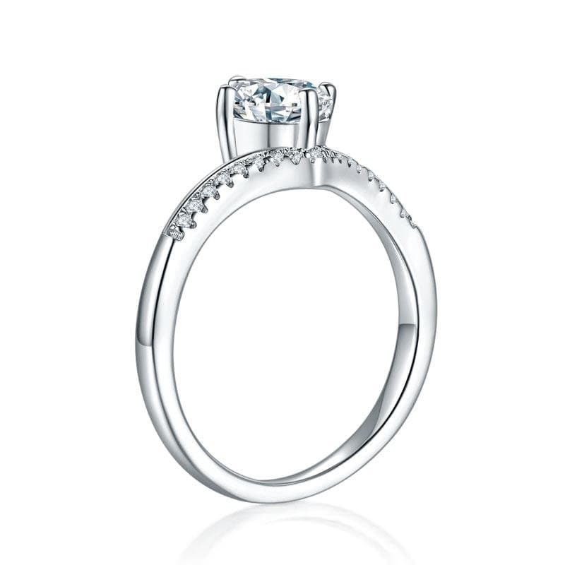 1 Carat Moissanite Diamond Engagement Ring
