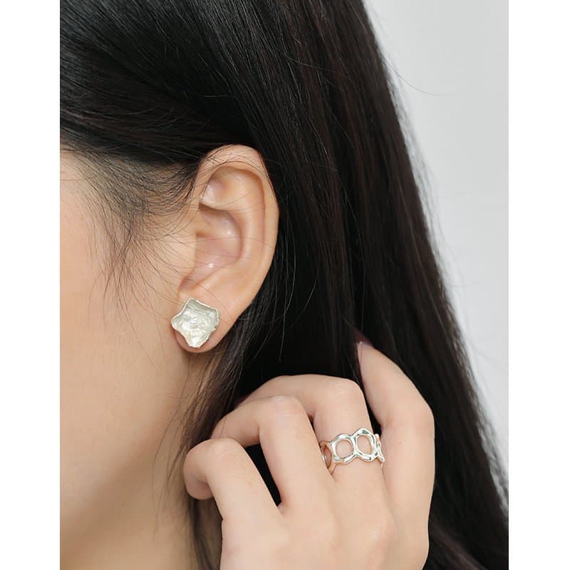Irregular Asymmetric Leaves 925 Sterling Silver Stud Earrings