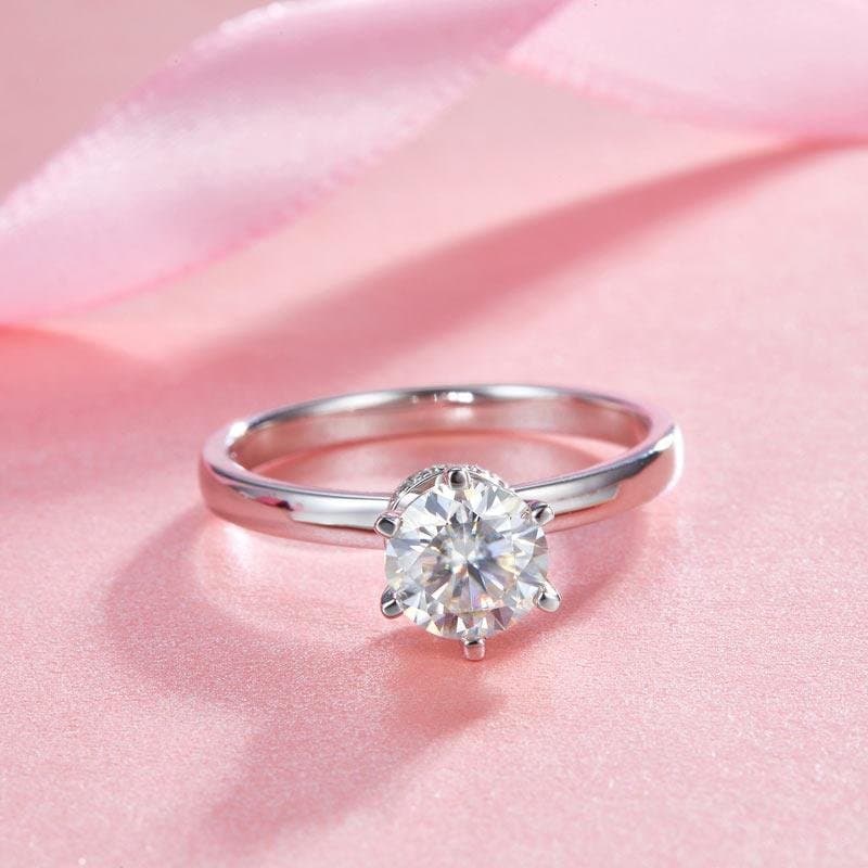1 Carat Moissanite Diamond 6 Claws Engagement Ring