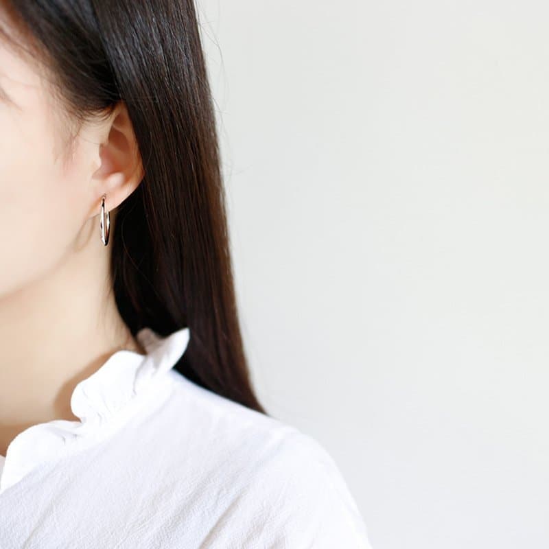 Round 925 Sterling Silver Hoop Earrings