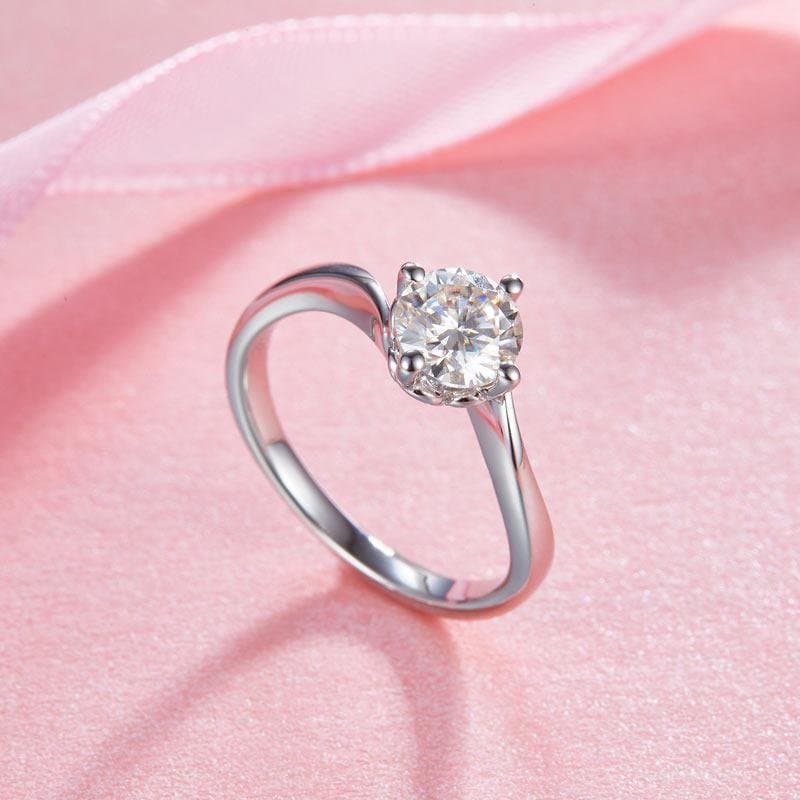 1 Carat Moissanite Diamond Swirl Solitaire Ring
