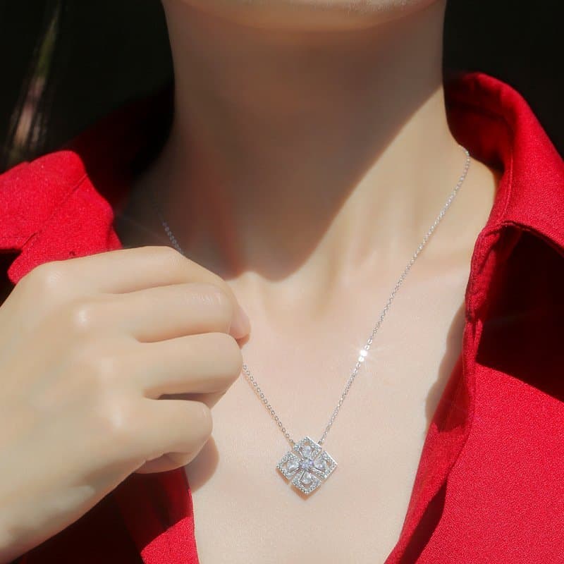 Elegant Moissanite CZ Geometric Four Leaf Clover 925 Sterling Silver Necklace