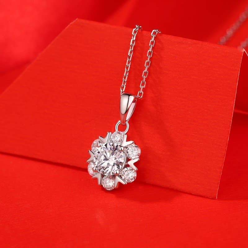 Moissanite CZ Snowflake 925 Sterling Silver Necklace