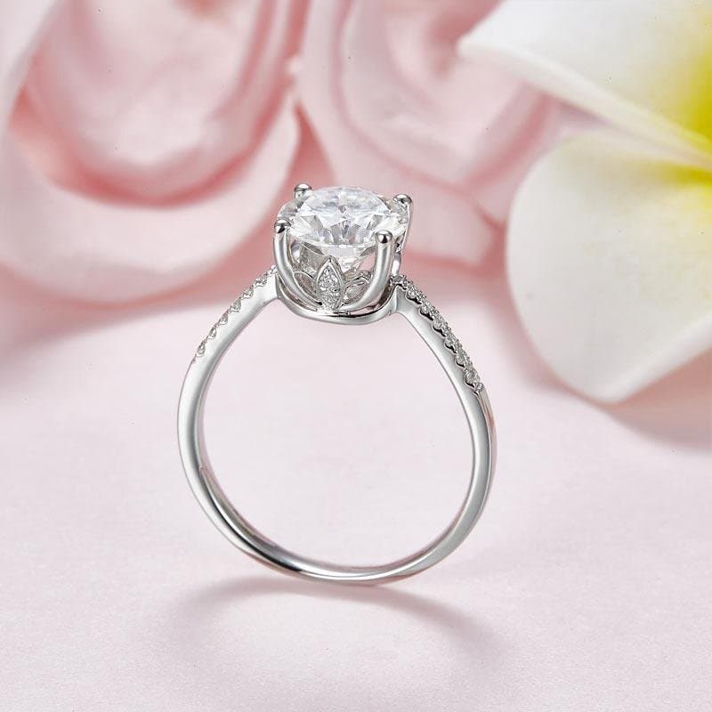 2 Carat Moissanite Diamond (8 mm) Engagement Ring