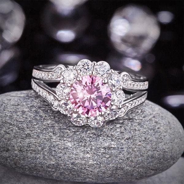 Art Deco Vintage 1.25 Ct Pink Created Diamond Ring