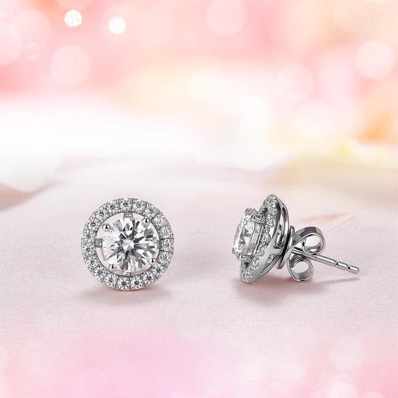 1 Carat Moissanite Diamond 4 Claws Stud Earrings