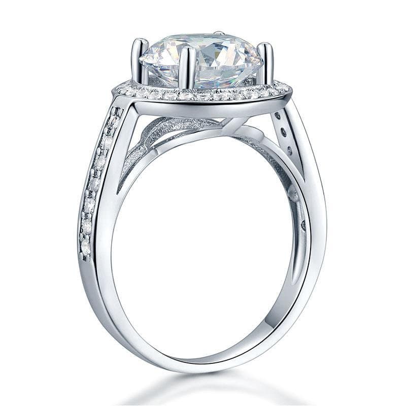 Halo 3.5 Ct Created Diamond Ring