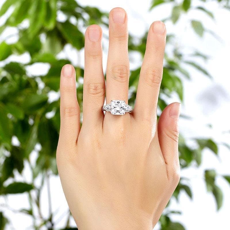 Vintage 4 Ct Created Diamond Ring
