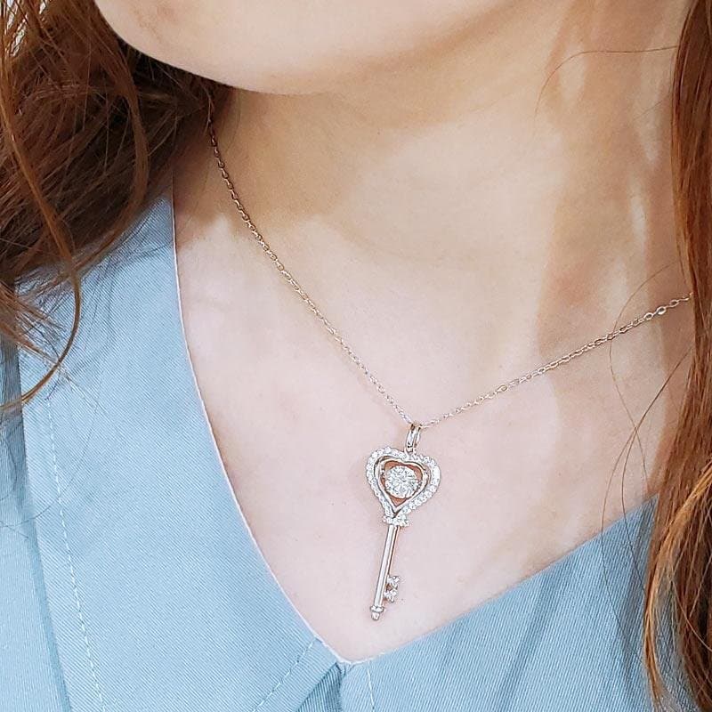1 Carat Moissanite Diamond Dancing Stone Key Necklace