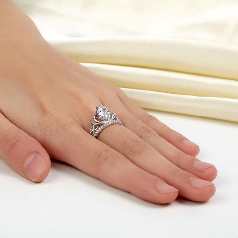Solid 925 Sterling Silver Crown Ring 1 Carat Pear Cut