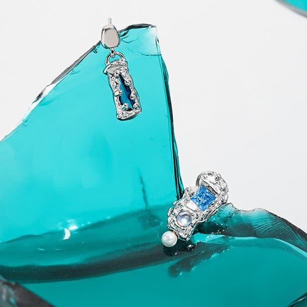 Asymmetric Blue CZ Irregular 925 Sterling Silver Stud Earrings