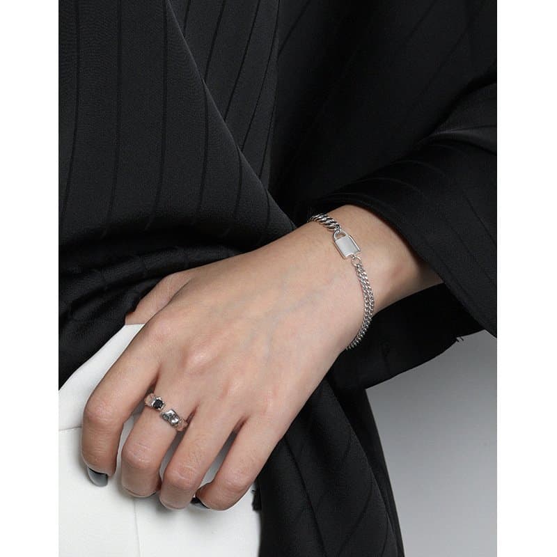 Asymmetric Curb Chain OT 925 Sterling Silver Bracelet