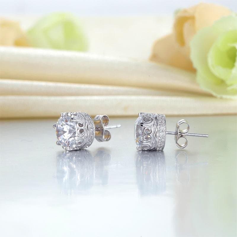 1.5 Carat Vintage Style Stud Earrings