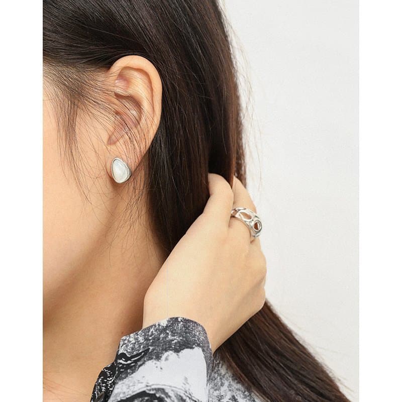 Waterdrop Mother of Shell 925 Sterling Silver Stud Earrings