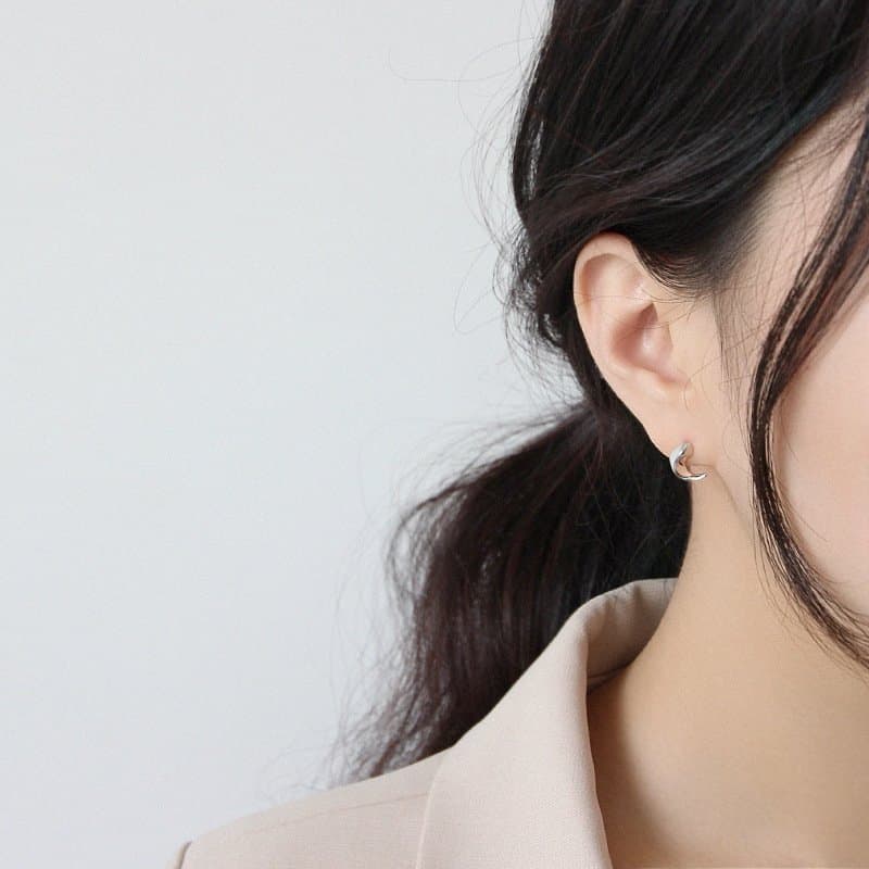 Geometric Crescent Moon 925 Sterling Silver Studs Earrings