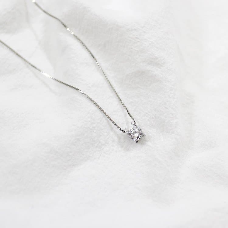 Four Claw Round CZ 925 Sterling Silver Necklace