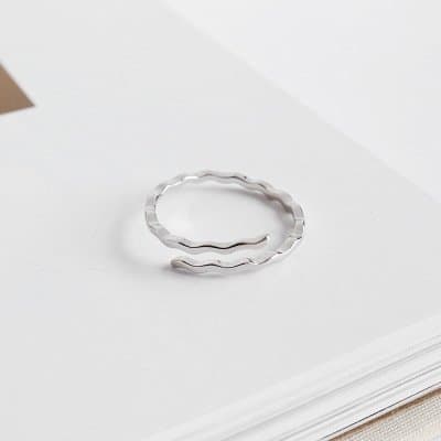 Waves 925 Sterling Silver Adjustable Ring