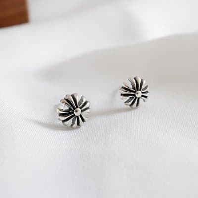 Vintage Flower 925 Sterling Silver Stud Earrings