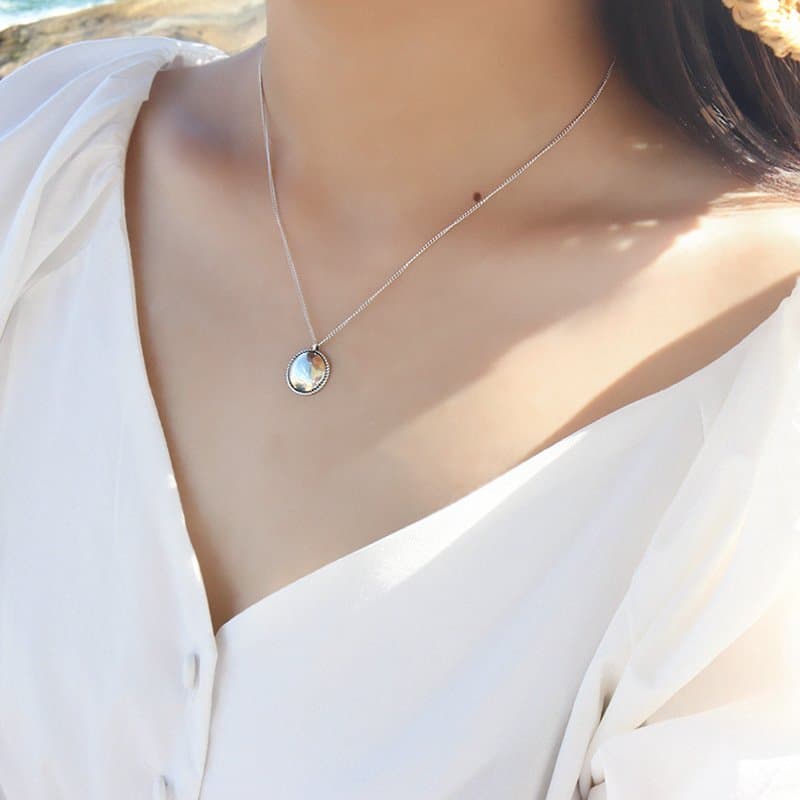 Geometric Twisted Round 925 Sterling Silver Necklace