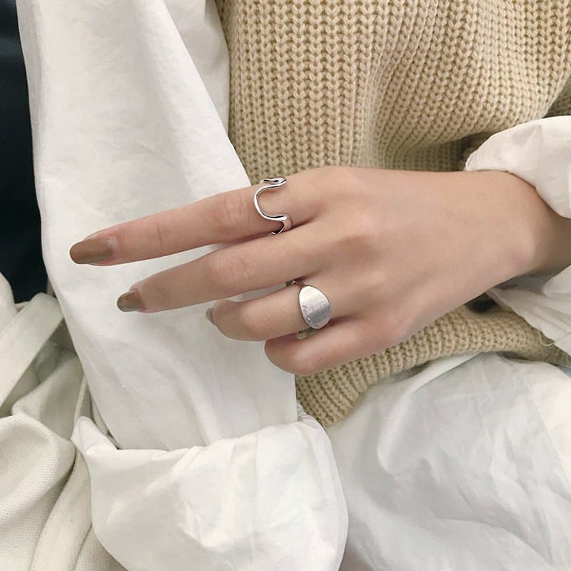 Geometric Eavpe Diem Letters 925 Sterling Silver Adjustable Ring
