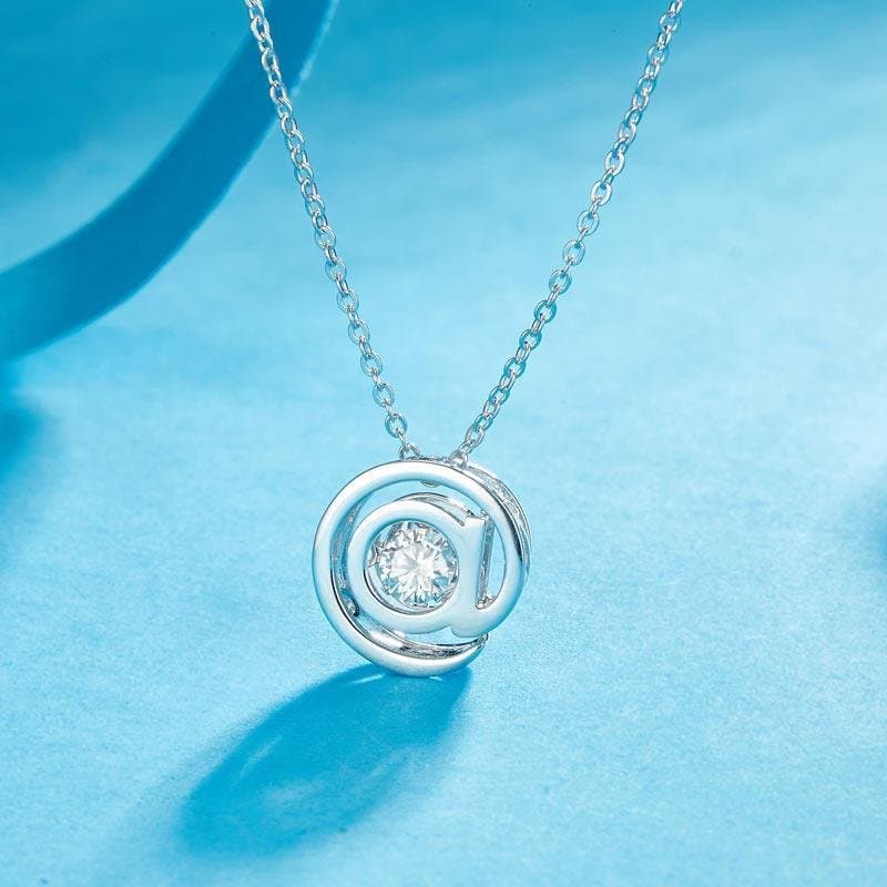 Pendant Moissanite Diamond Dancing Stone Necklace