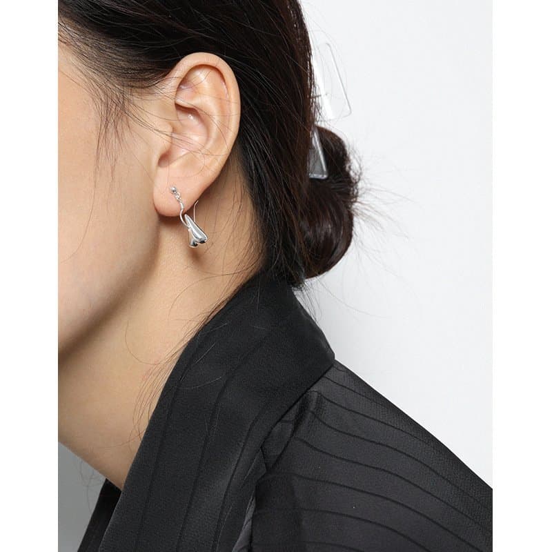 Irregular Dropping Heart 925 Sterling Silver Dangling Earrings