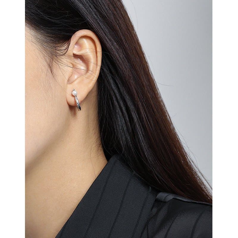 S Shape Round Shell Pearl 925 Sterling Silver Hoop Earrings